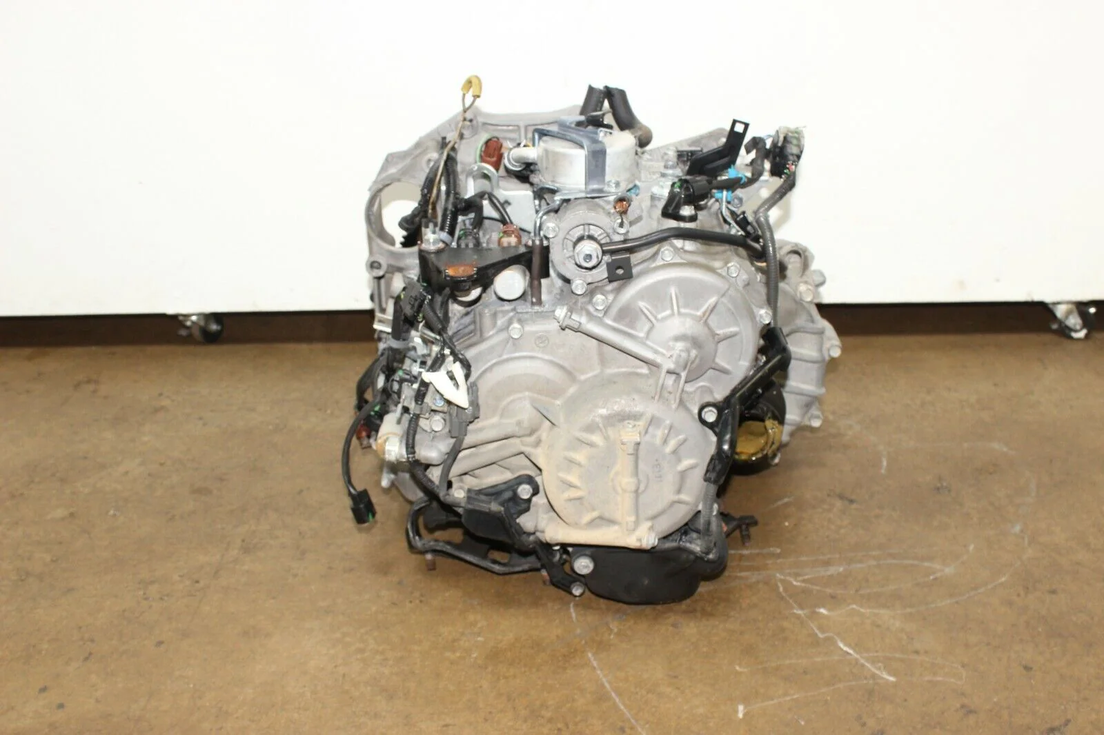 2004-2006 Acura TL Automatic JDM Transmission 5 Speed 3.2L V6 J32A - Image 11